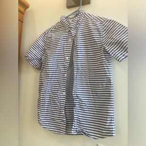 Old navy kids size large L cotton button front shirt. Red blue stripe.